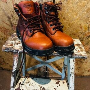 Wolverine Size 6 Brown and Black Leather Upper Work Boots